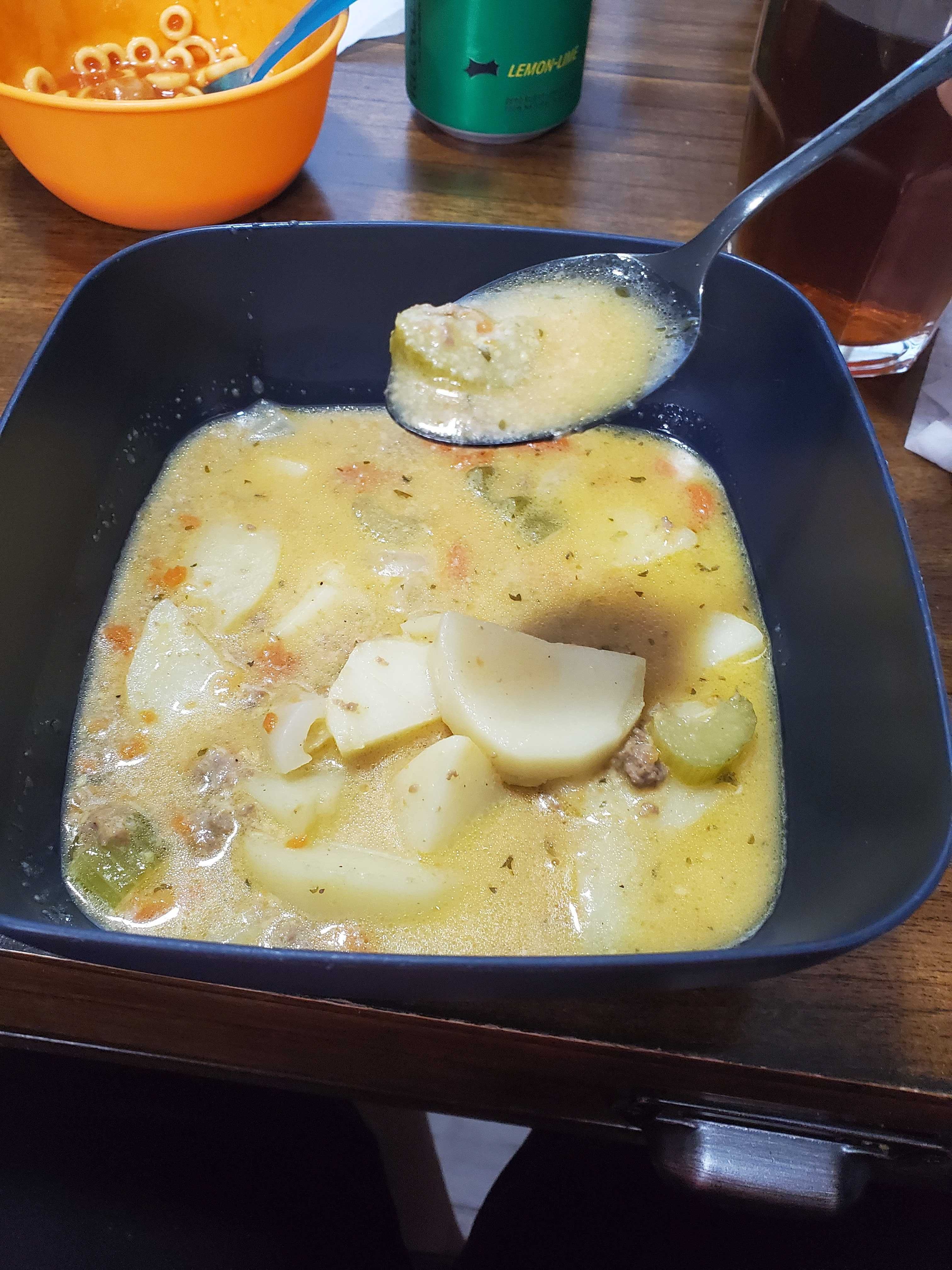 Cheeseburger soup created from ChatGPT recipe.